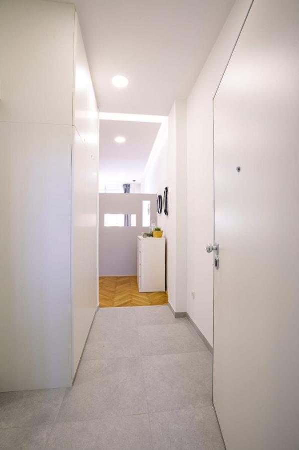 Leon, Gajeva 7 Apartman *